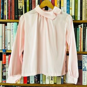 Vintage 1960s Pale Pink Asymmetrical Peter Pan Collar Long Sleeve Blouse S